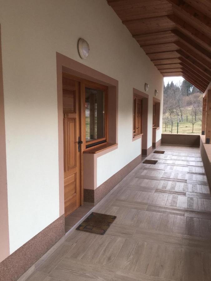 Ranch Marina Hotell Koce Eksteriør bilde